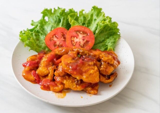 Resep Ayam Kuluyuk Ala Restoran Chinese Food, Gurih Renyah Berbalut Saus Asam Manis