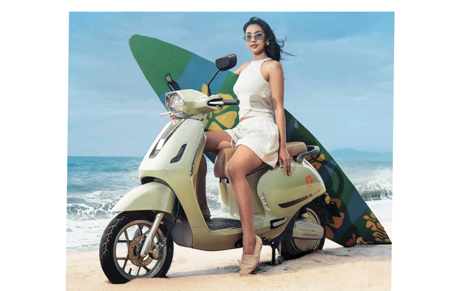 Suka Motor Listrik Gaya Vespa? Yadea RS20 Tahan Air Tangguh Dijalanan Nyaman Buat Antar Jemput