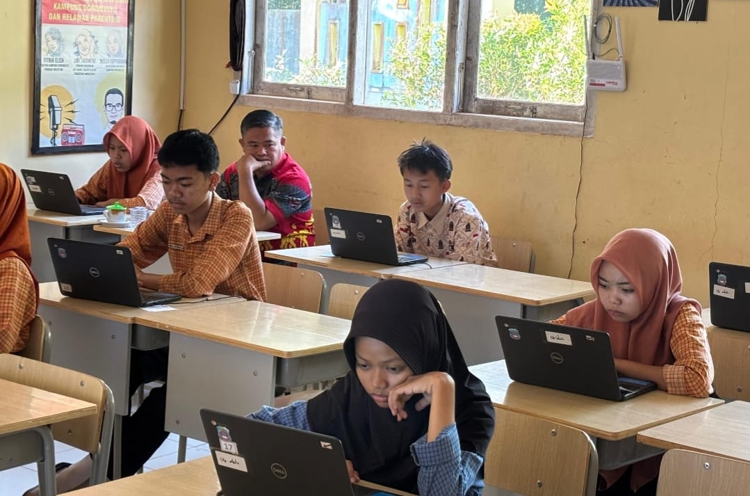 TKA Online SMPN 7 Banjit Way Kanan Berjalan Lancar Tanpa Hambatan Berarti