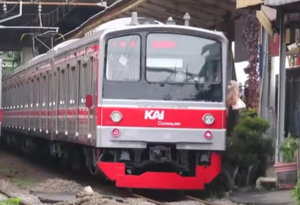 Menilik Sejarah dan Keunggulan KRL Commuter Line, Tulang Punggung Transportasi Urban Indonesia