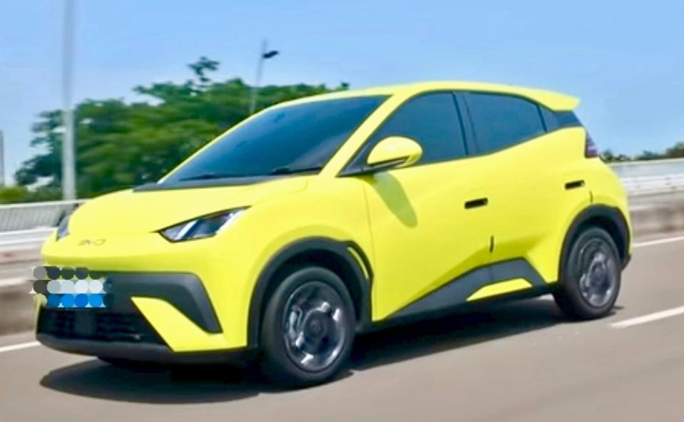 Intip Spesifikasi BYD Atto 1, Mobil Listrik Mungil yang Tangguh