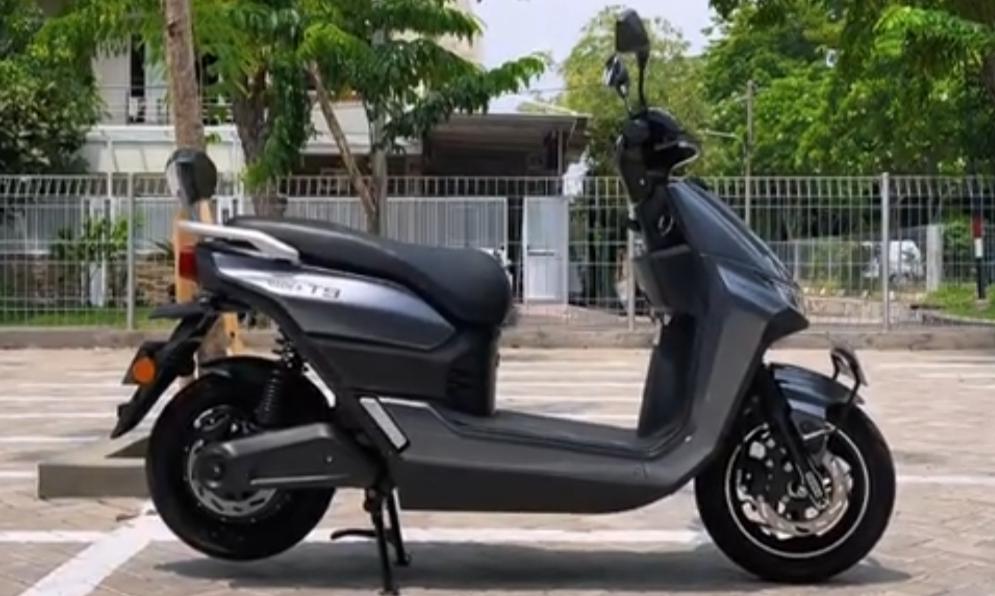 Mau Beli Motor Listrik Bekas di Lampung? Simak Daftar Harga Terbaru dan Tips Cek Baterainya