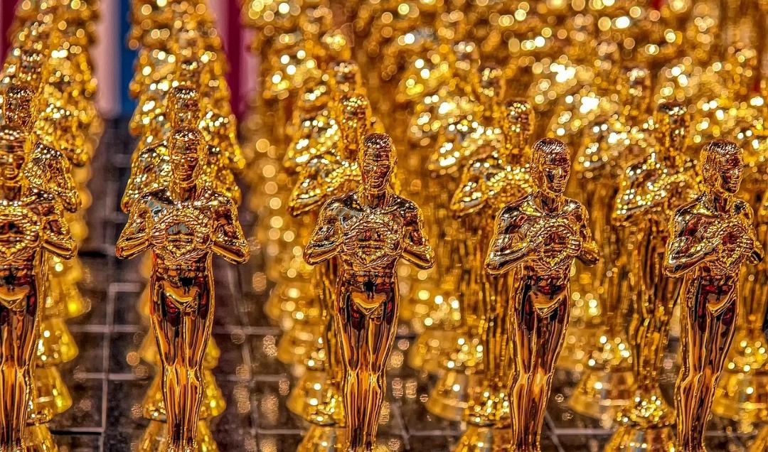Intip Prediksi Harga Emas Seminggu ke Depan: Sentimen Global Ini Bakal Jadi Motor Penggerak
