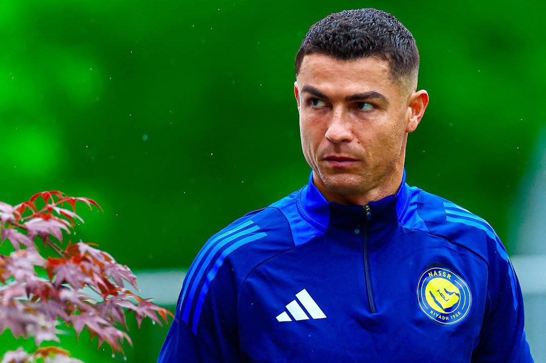 Cristiano Ronaldo kembali jadi pusat rumor transfer setelah isu masa depannya di Al Nassr