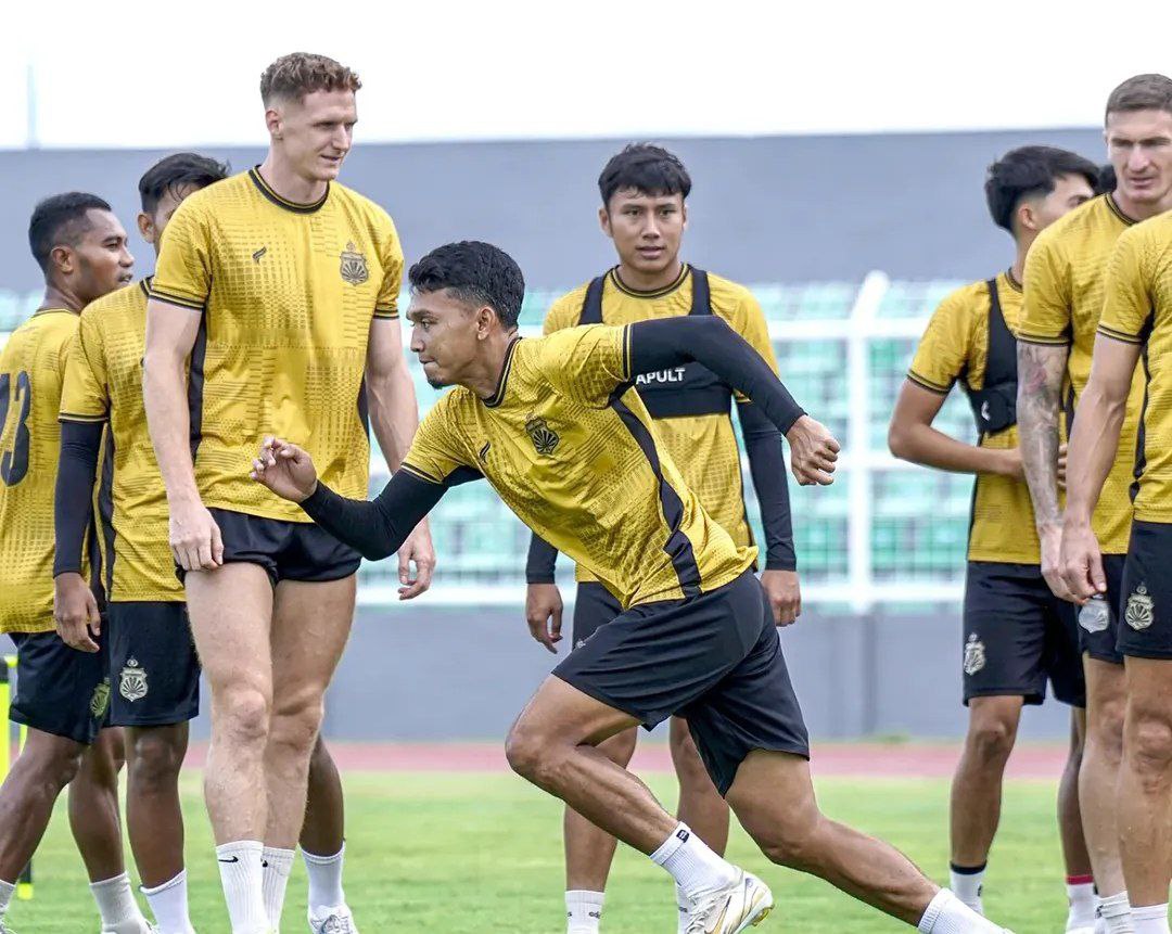 Live Streaming Bhayangkara vs Persebaya: Perebutan Posisi Elite di Stadion Sumpah Pemuda