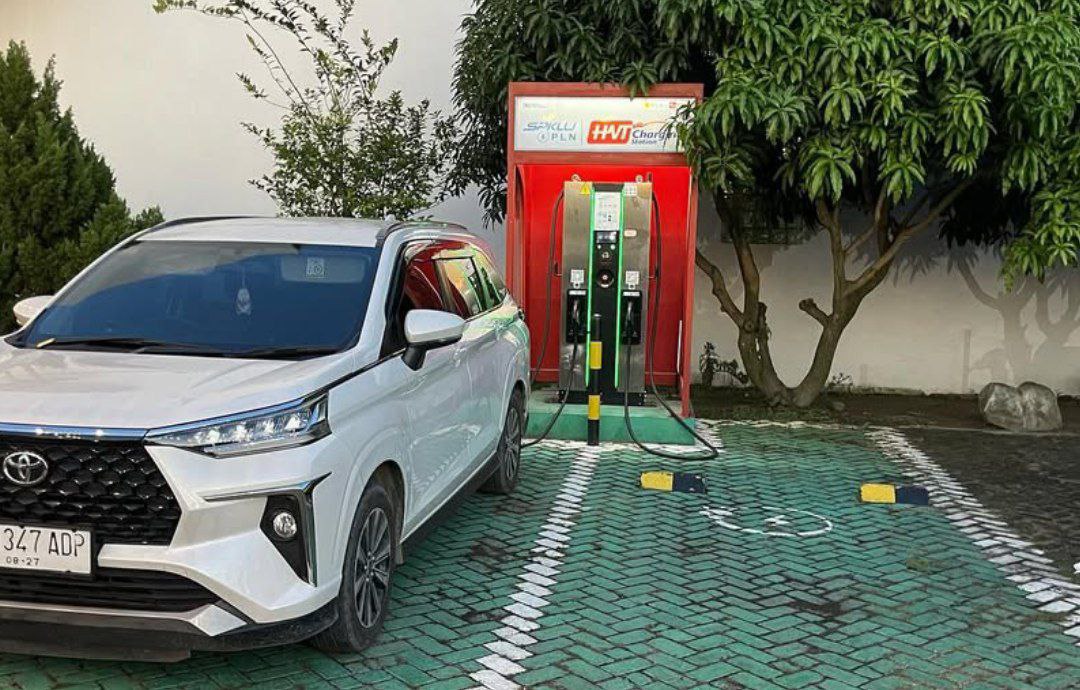 Jangan Asal Fast Charging, Ini Kondisi yang Bisa Mempercepat Baterai EV Menua