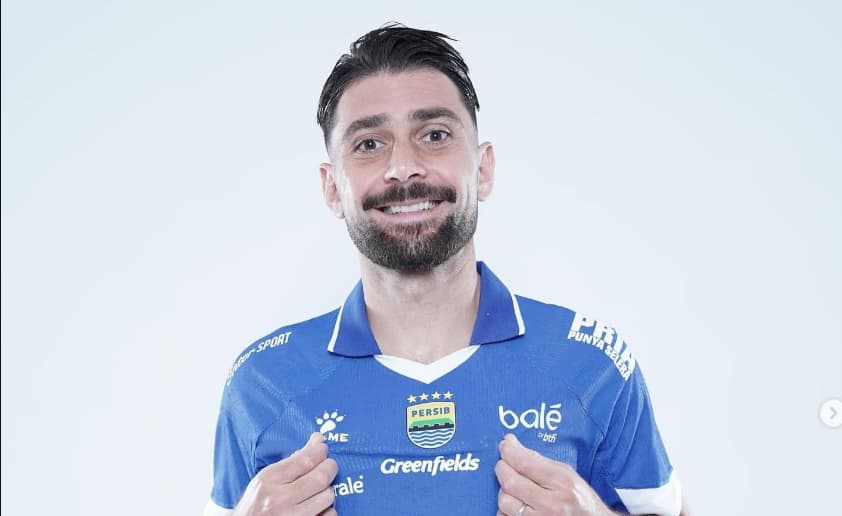 Dari Piala Dunia, Persib Bandung Berpotensi Dapat Miliaran Rupiah Berkat Frans Putros