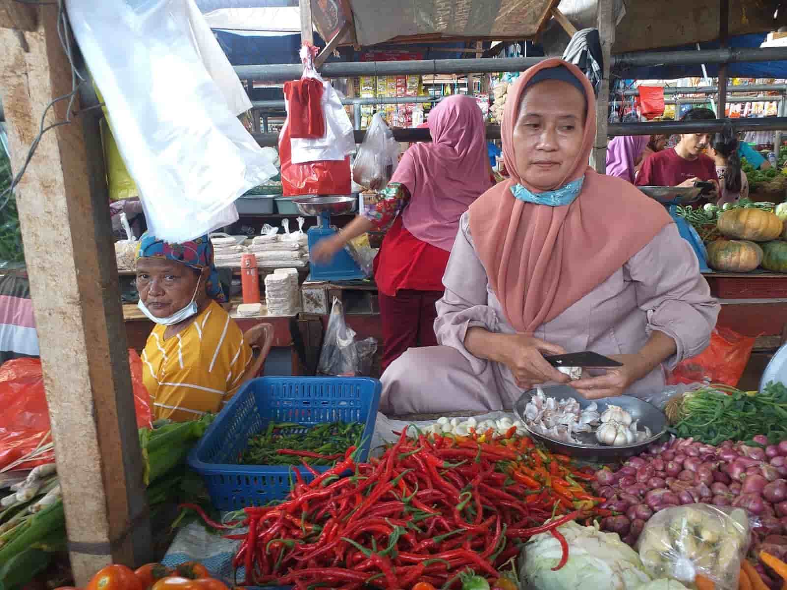 Harga Cabai Merah Tembus Rp70 Ribu di Bandar Lampung