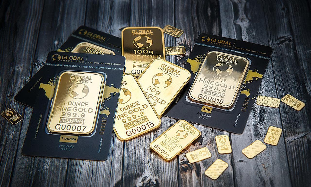 Harga Emas Antam Hari Ini 28 November 2025 Stabil di Rp 2,3 Juta per Gram, Cek Daftar Lengkapnya