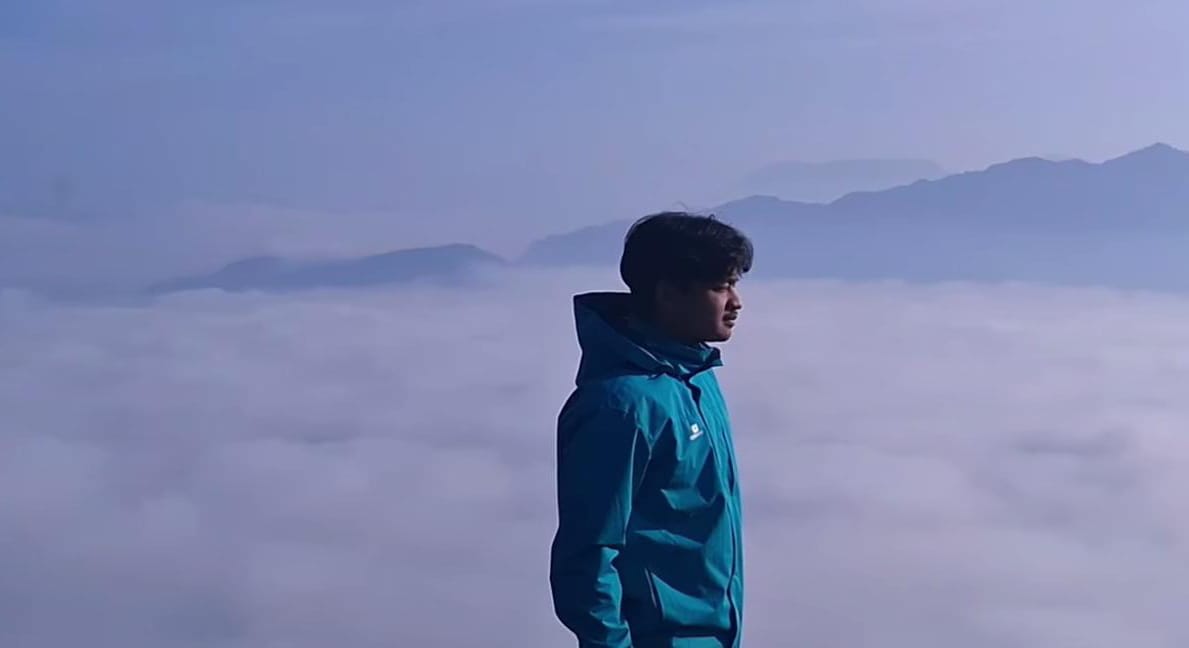 Bak Negeri di Atas Awan. Temiangan Hill mampu menghipnotis pengunjung dengan keindahan alam yang sangat memukau!!