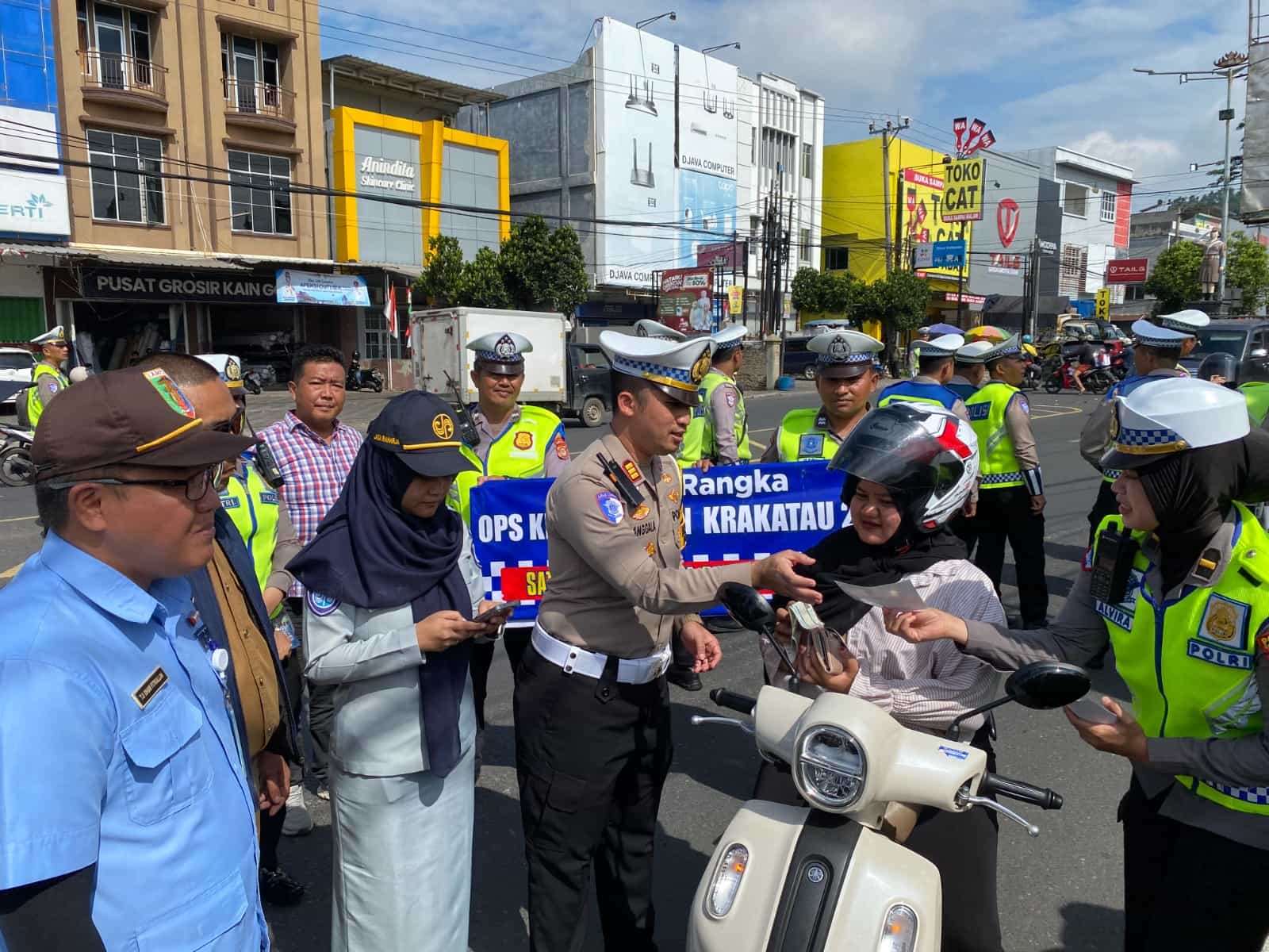 Operasi Keselamatan Krakatau 2026, Polresta Bandar Lampung Terapkan ETLE Mobile Handheld