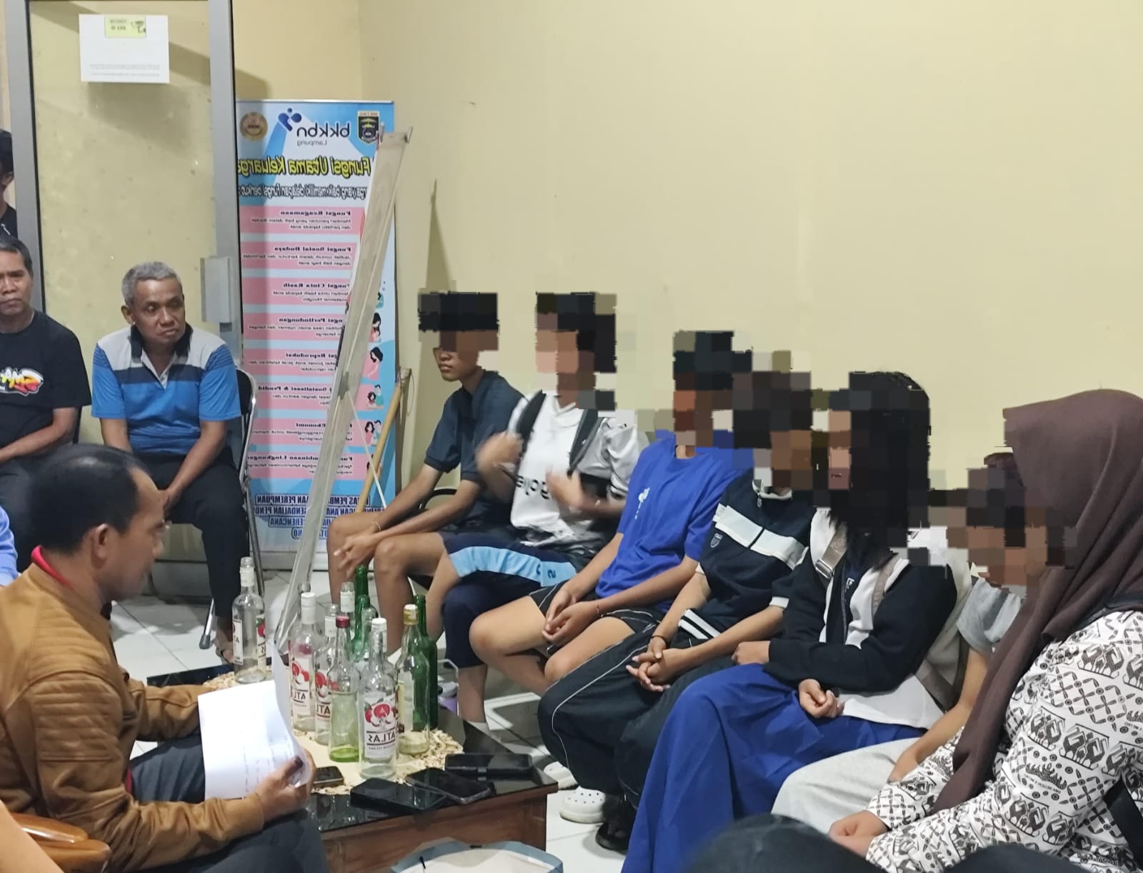 Diduga Lakukan Pesta Miras, 7 Pelajar Metro Digerebek Di Kos, Disdikbud Beri Imbauan Keras