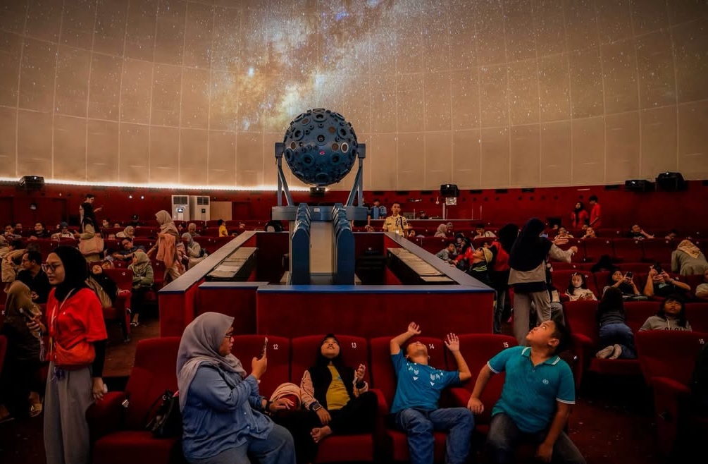 Planetarium Jakarta Resmi Dibuka Kembali Setelah 13 Tahun Vakum, Pelajar Gratis Masuk