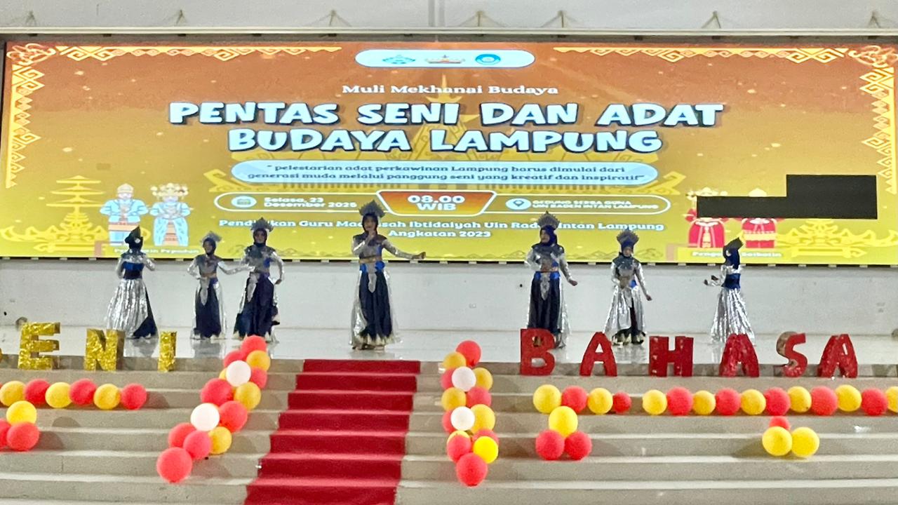 Bukan Sekadar Pertunjukan, Pentas Seni Mahasiswa PGMI UIN RIL Jadi Ruang Edukasi Budaya