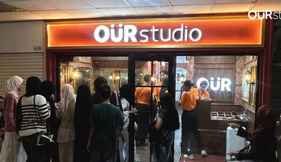 Blok M Square: Destinasi Photobox yang Wajib Dikunjungi Gen Z!