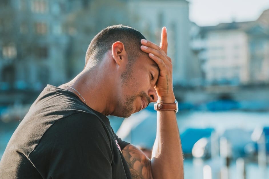 Sakit Kepala Saat Berpuasa? Kenali Penyebab dan Cara Mengatasinya