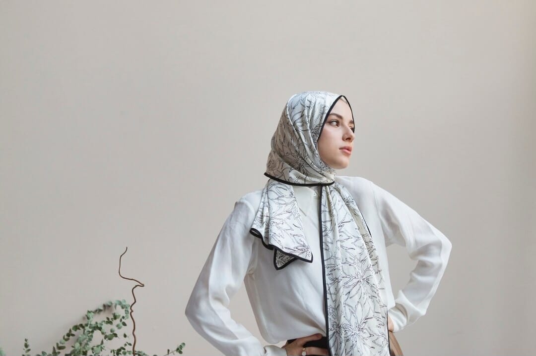 Bingung Pilih Baju Lebaran Timeless? Ini Kumpulan Atasan untuk Lebaran yang Bisa Dipakai Sehari-hari