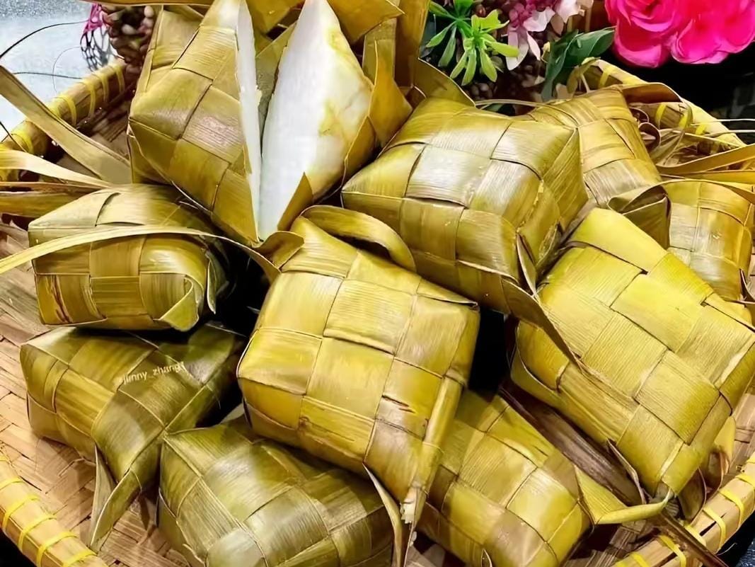 Tips Memasak Ketupat Pulen untuk Lebaran, Simpel dan Anti Gagal