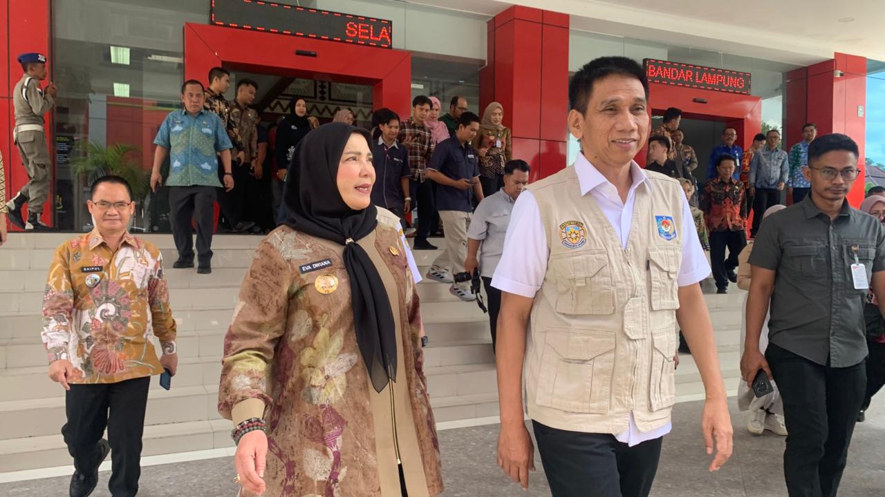 Sidak Pemkot Bandar Lampung, Wamendagri: Pelayanan Publik Jangan Sampai Terganggu WFH!