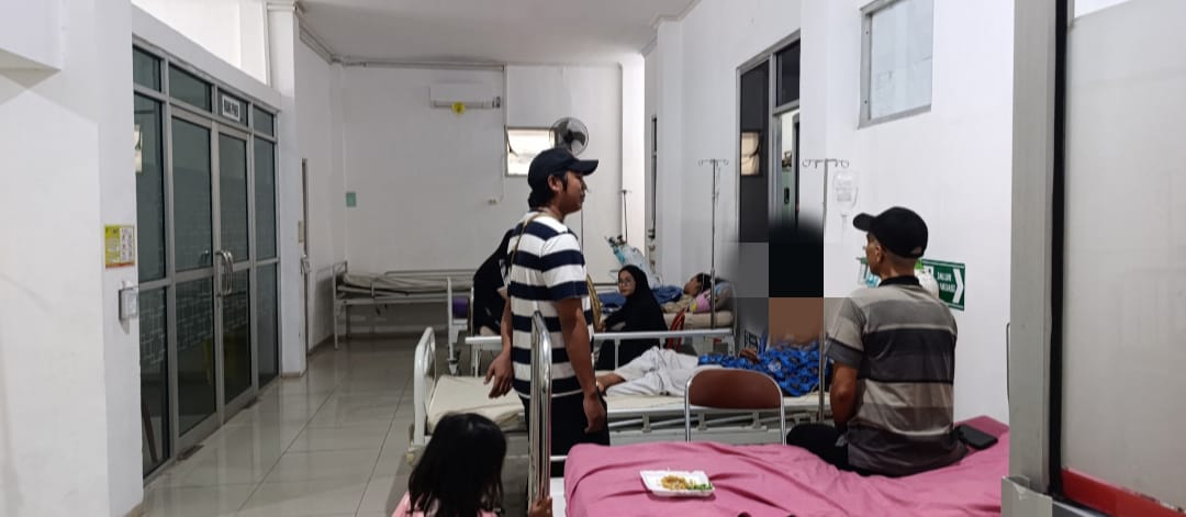 Siswa SMP di Lamsel Diduga Keracunan MBG Berlendir, Orang Tua Sebut Petugas SPPG Cuek