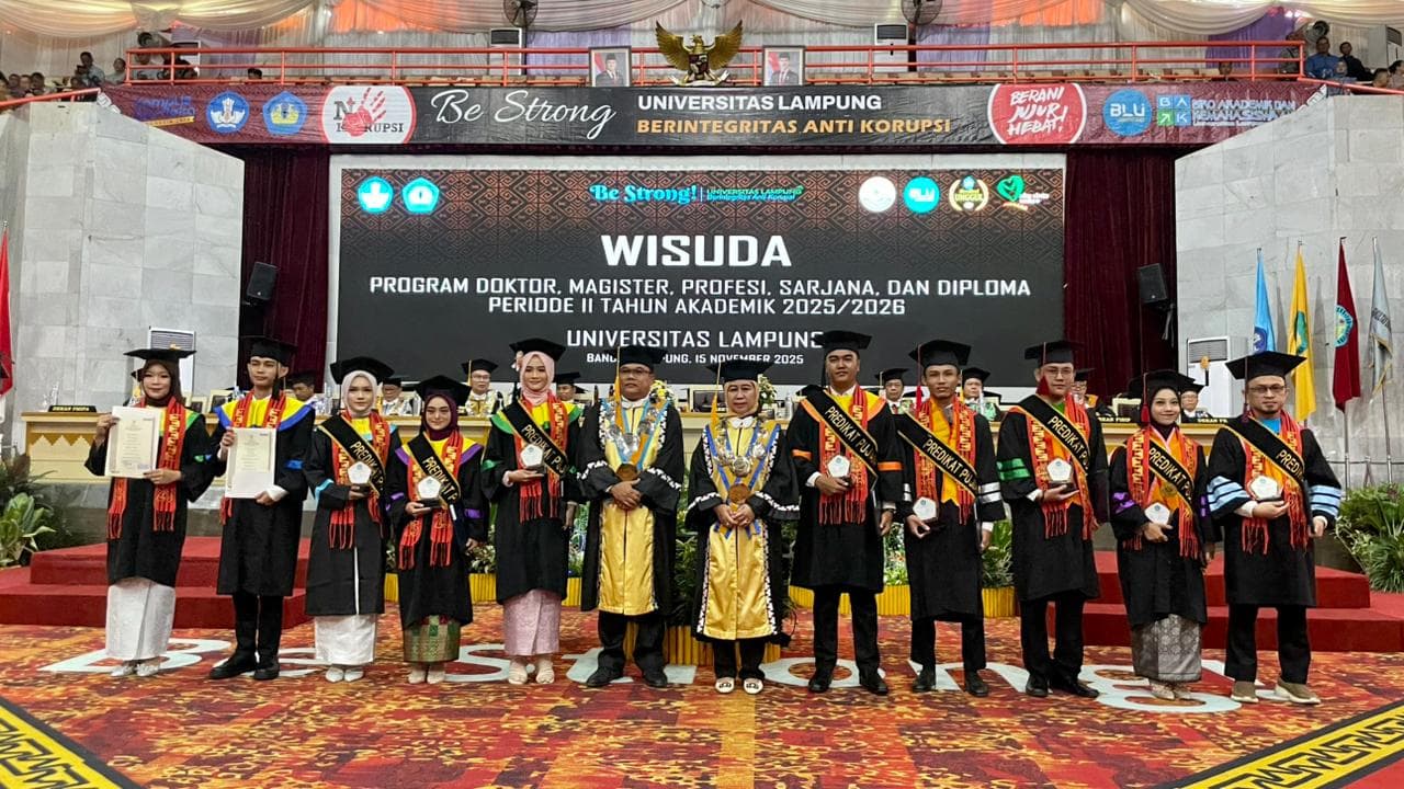 Unila Wisuda 760 Lulusan, Rektor Tegaskan Kesiapan Kerja dan Kenaikan Peringkat Internasional